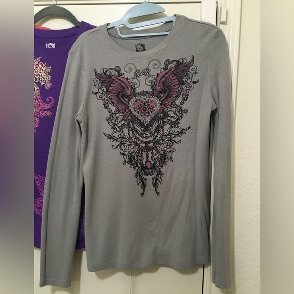 3 Long Sleeve Tees Bundle - Picture 2 of 6